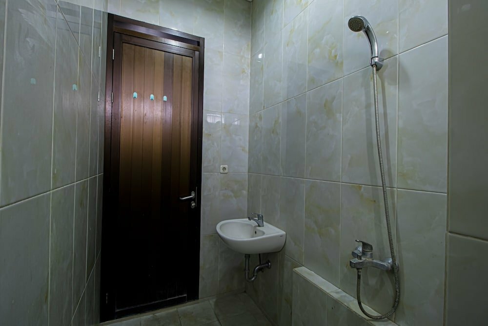 Doublet Guest House by Oyo Rooms