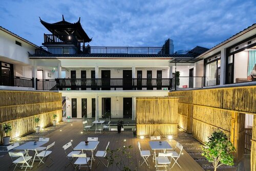 Lijiang Gemmer Hotel, Забронировать Отель Лицзян Юньнань