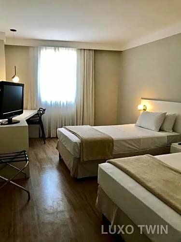 Píer Vitória Hotel, Забронировать Отель Пляж Barra do Juru Эспириту-Санту