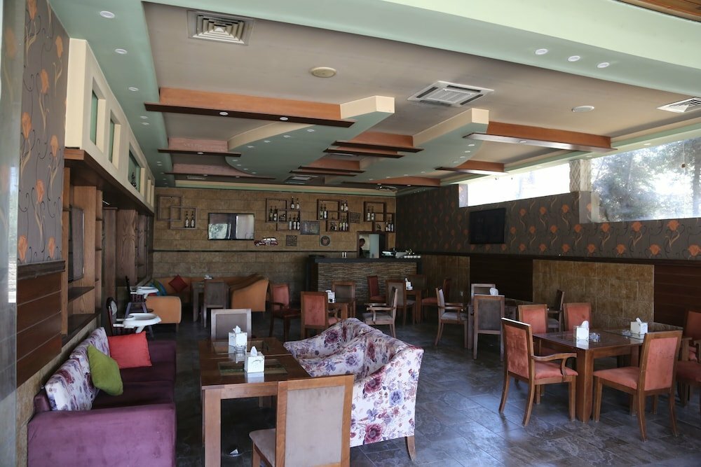 Rozana Hotel