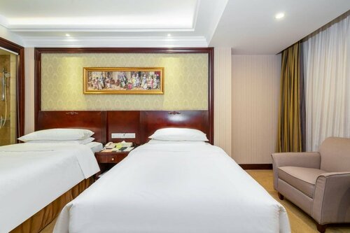 7 Days Premium Dongguan Houjie Exhibition Center Shatian Branch, Book Hotel Dalingshan Dongguan