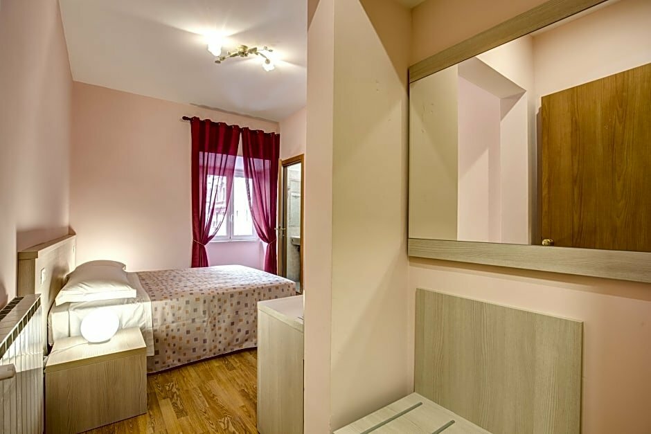 Hotel Nuova Monaco