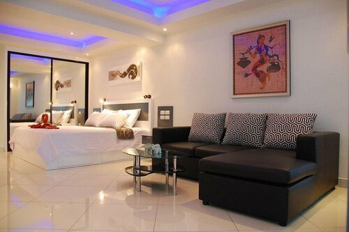Sirikarn Residence and Luxury Apartments, Забронировать Апартаменты/квартира Центральная Паттайя 