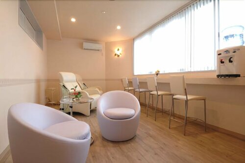 Wind City Hotel, Забронировать Отель Тахара Айти