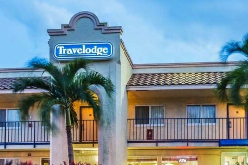 Motel 6 Riviera Beach FL, Забронировать Мотель Отели Palm Beach County 3 звезды, 3*