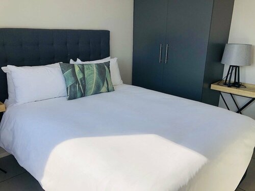 MINT Express Sandton View, Book Hotel Sandton 