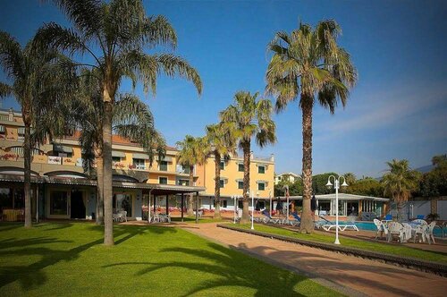 Orizzonte Acireale Hotel, Забронировать Отель Отели Ачиреале с бассейном, Бассейн