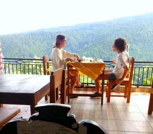 Aris Homestay and Warung Made, Rezerwuj Pensjonat Munduk Buleleng