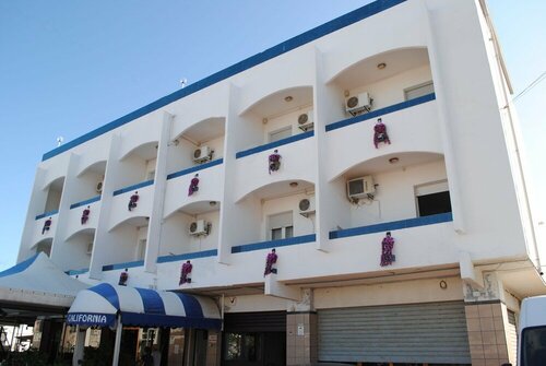 B&B California, Book Bed and Breakfast Hoteller i Gargano med parkering, Parkering