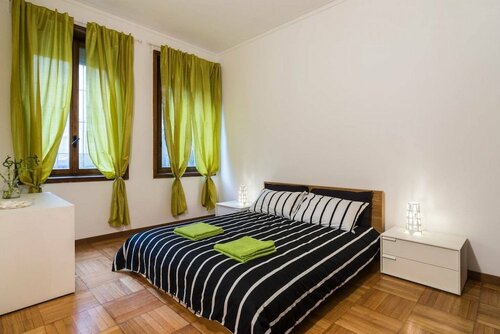 Duomo 5 Apartment, Забронировать Апартаменты/квартира Милан - центр города Милан, рядом с Театр Ла Скала