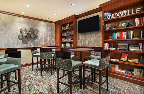 Crowne Plaza Knoxville Downtown University by IHG, Забронировать Отель Ноксвилл Теннесси