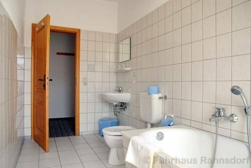 Hotel Fährhaus GmbH, 预订 酒店 维尔道 绍尔夫海德