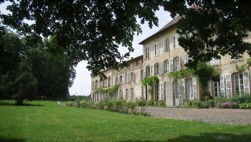 Château DAlteville, Book Hotel Tarquimpol Moselle