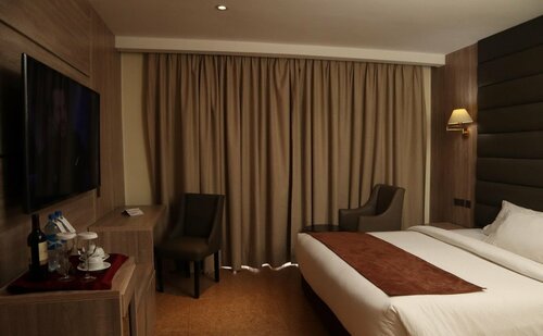 Monty Suites Calabar, Забронировать Отель Калабар Нигерия