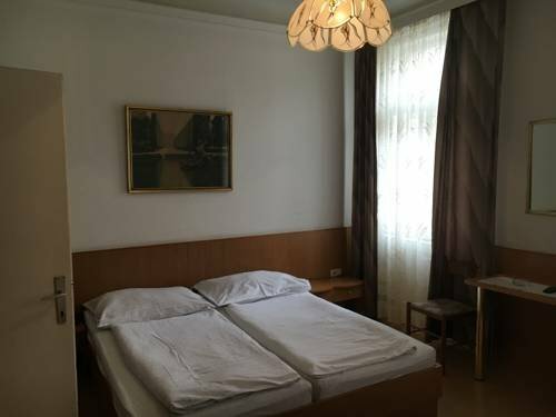 Pension Ani, Забронировать Отель Отели и гостиницы 09. Альзергрюнд, Отель