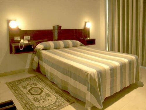Turia Badajoz, Book Hotel Badajoz Badajoz Province