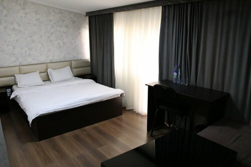 Orion Hotel Tashkent, Забронировать Отель Отели Ташкентской области с парковкой, рядом с Пушкинская, Парковка