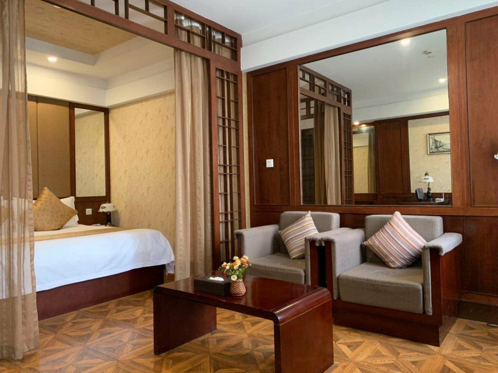 Linjiang International Cruise Hotel Shanghai Youyi Road