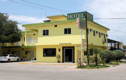 Hotel Posada Los Olivos Los Mochis, Book Hotel Hoteller i Chihuahua med parkering, Parkering