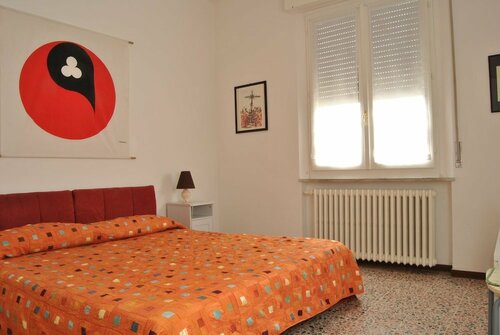 Lombardi Abbeveratoia, Забронировать Отель Отели Пармы с парковкой, Парковка
