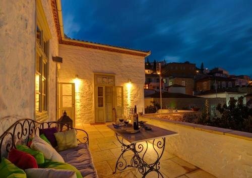 Cotommatae Hydra 1810, จอง โรงแรม Hydra Saronic Islands