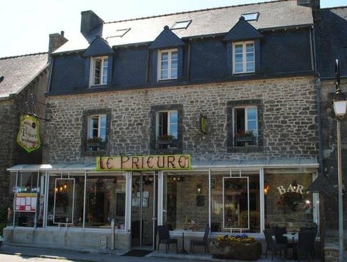 Logis Le Prieuré, Забронировать Отель Локронан Finistère, рядом с Часовня Нотр-Дам-де-Бон-Нувель