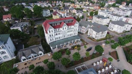 Strandhotel Ostende, Забронировать Отель Отели Мекленбург-Померания с парковкой, Парковка