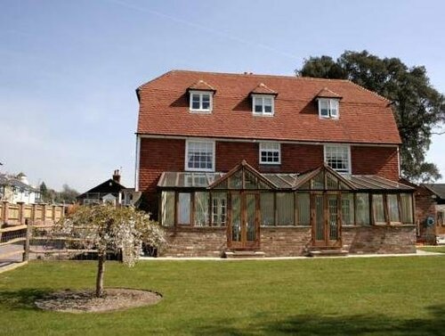 Willow Tree House, Забронировать Отель Отели High Weald 5 звезд, 5*