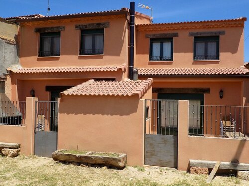 Casa Rural Las Eras I, Забронировать Отель Мадеруэло Сеговия