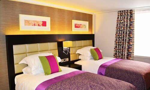 Lensbury Resort, Rezervați Stațiune Hoteluri de afaceri în Merseyside, 4* 5*