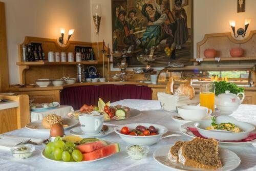 Hotel Berghof, Забронировать Отель Рамзау-ам-Дахштайн Шладминг-Дахштайн, рядом с Tellerlift Feistererhof