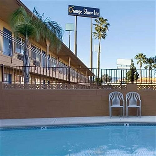 Orange Show Inn, Забронировать Отель Сан-Бернардино штат Калифорния