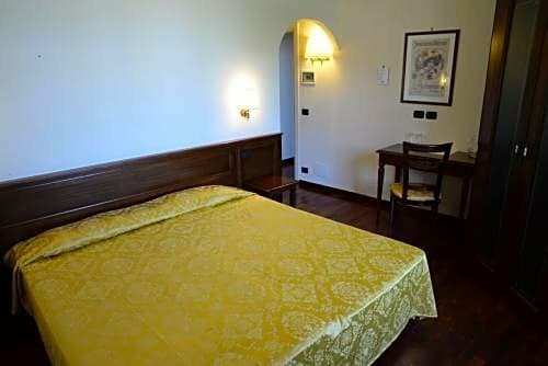 Villa Chiara Hotel