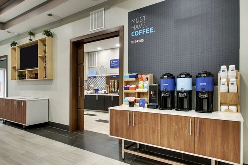 Holiday Inn Express & Suites Laurel, an IHG Hotel, Prenota Hotel Laurel Mississippi
