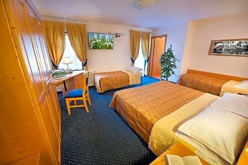 Hotel Cristallo, Забронировать Отель Пейо Фонти Валь-ди-Соле