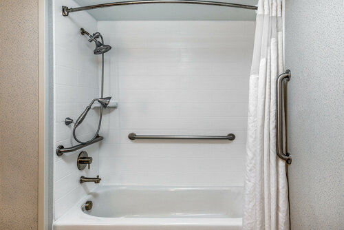 Holiday Inn Express Chapel Hill by IHG, Забронировать Отель Дарем Raleigh-Durham Metropolitan Area