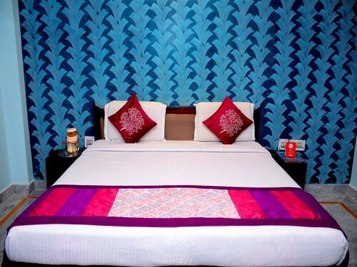 Hotel Kamesh Hut