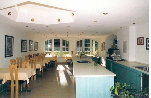 Artist Apartments & Hotel Garni, Varaa Huoneisto Zermatt 