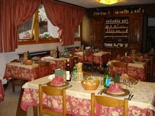 Hostel San Matteo, Забронировать Отель Отели Альта Вальтеллина 3 звезды, 3*