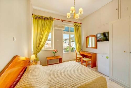 Hotel Halaris, Забронировать Отель Эрмуполис Сирос