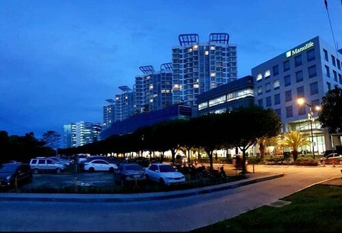 C Suites at Mactan Newtown, Забронировать Апарт-отель Отели Mactan Island 4 звезды, 4*