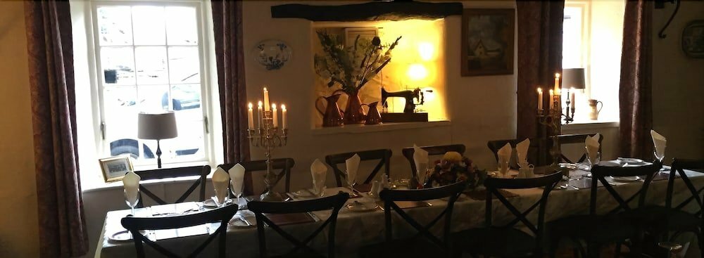 The Wolfe inn
