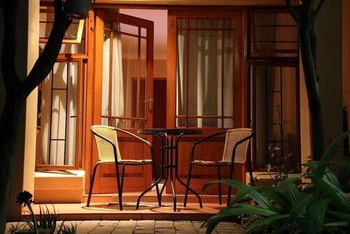 Del Roza Guest House, Забронировать Гостевой дом Мидделбург Мпумаланга
