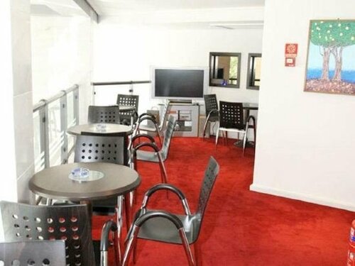 JK Hotel, Забронировать Отель Афины Острова Саронического залива - Аттика, рядом с Айос Иоанис