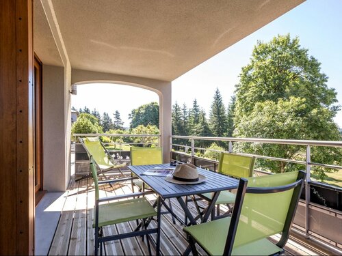 Hôtel Le Bois Vialotte, Book Hotel Hoteller i Rhône-Alps med parkering, Parkering