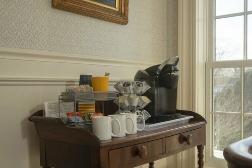 Liberty Hill Inn, Забронировать Отель «постель и завтрак» Ярмут 