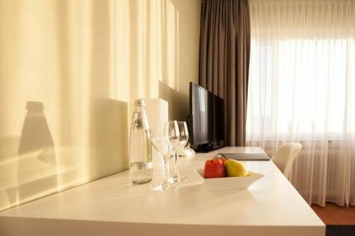 Hotel Fiori, Забронировать Отель Отели Айфель 3 звезды, 3*