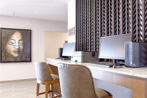 Comfort Inn Hermosillo Aeropuerto, Reserva ahora Hotel Hoteles en Sonora con desayuno, Desayunos