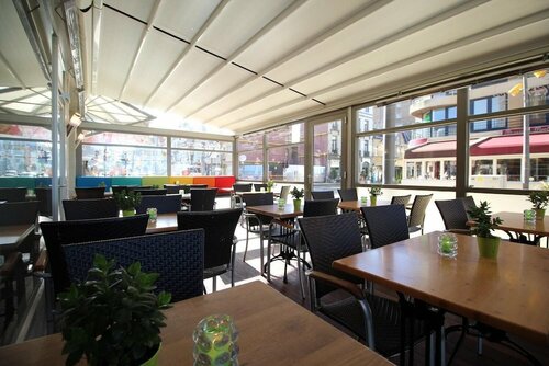 Hotel La Terrasse, Забронировать Отель Отели Де Панбархата с завтраком, рядом с Пляж Де Панне, Завтраки