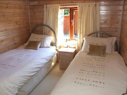 Kingfisher Lodge, Забронировать Отель Бриджнорт Шропшир